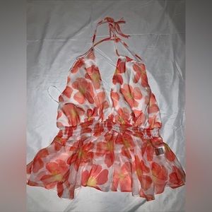 Women backless crop top